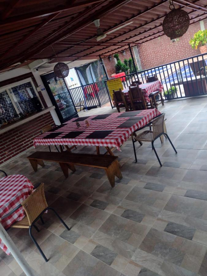 Finca Hotel La Melania มอนเตเนโกร ภายนอก รูปภาพ