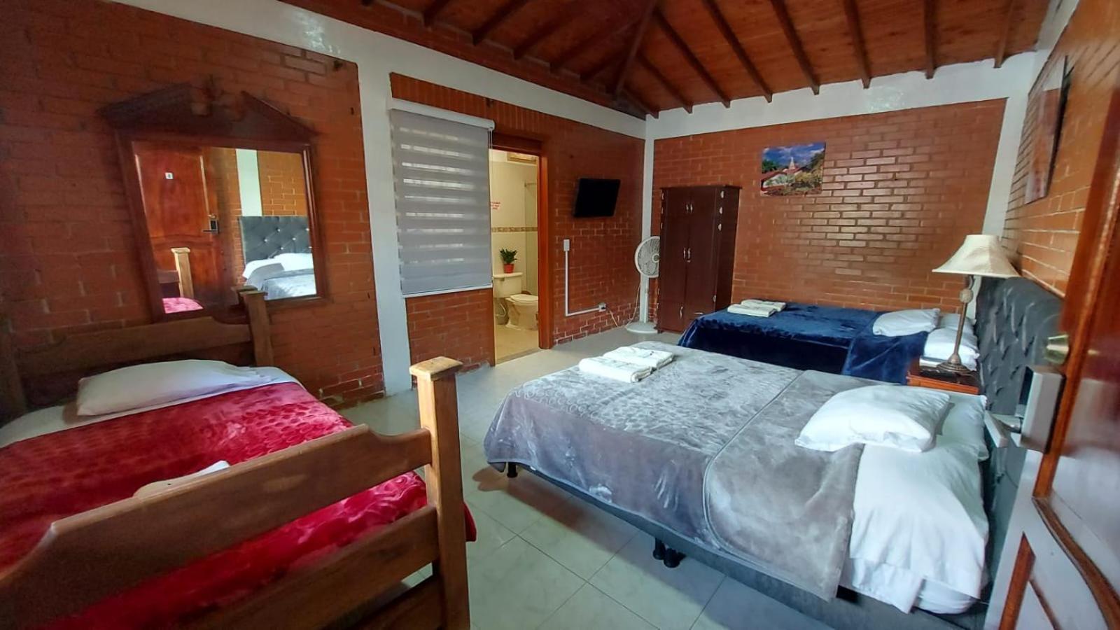 Finca Hotel La Melania มอนเตเนโกร ภายนอก รูปภาพ